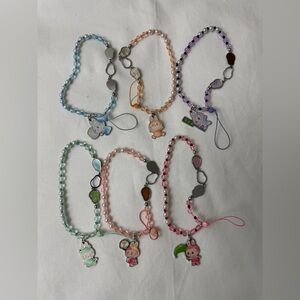 THE MONSTERS Big into Energy Series-Phone Charm Total 6 whole set